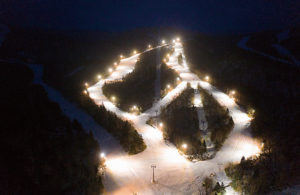 ゲレンデ（屋外）　高天井LED【BT】